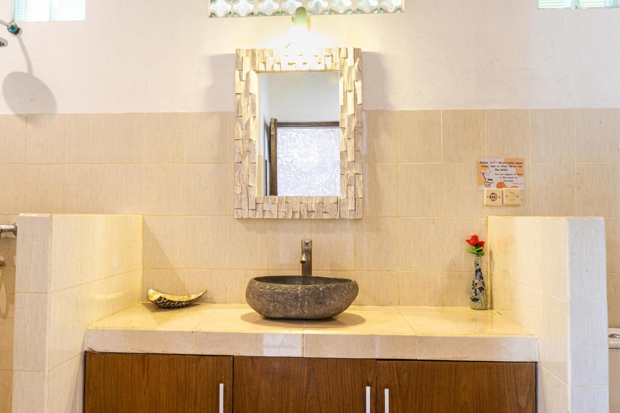Villa Salya - 3Br - Private Pool - 1Min Walk To La Favela! Seminyak  Ngoại thất bức ảnh