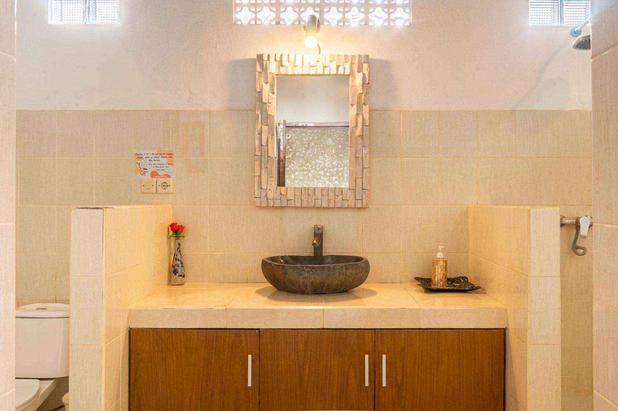 Villa Salya - 3Br - Private Pool - 1Min Walk To La Favela! Seminyak  Ngoại thất bức ảnh
